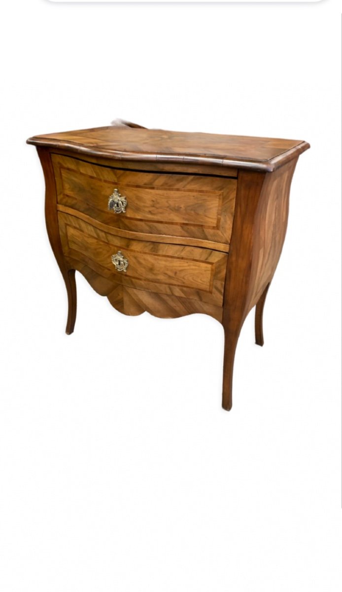 Louis XV Chest Of Drawers